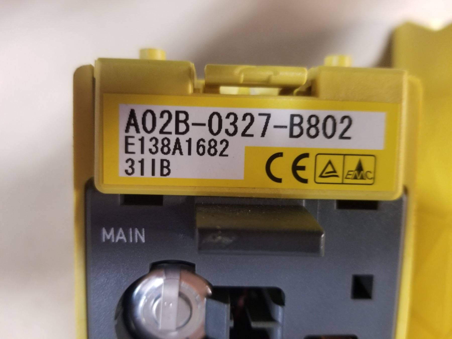 (2) FANUC A02B0327B802 SERVO AMP/CONTROLLER