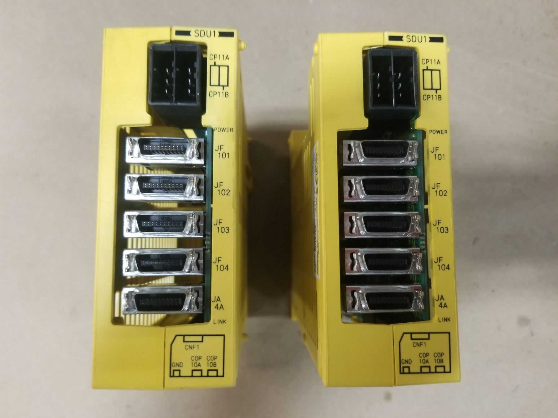 (2) FANUC A02B-0323-C205 (ANALOG I/O OUTPUT) MODULE