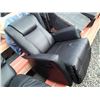 Image 2 : 0B --Black Leather  Reclining Chair