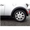 Image 12 : B4 --  2002 MINI COOPER  , Silver , 199637  KM's