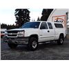 Image 1 : G5 --  2003 CHEVROLET K2500 SILVERADO EXT CAB 4X4 , White , 233788  KM's