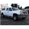 Image 3 : G5 --  2003 CHEVROLET K2500 SILVERADO EXT CAB 4X4 , White , 233788  KM's