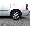Image 12 : G1 --  2008 CHRYSLER TOWN & COUNTRY LTD , Grey , 130250  KM's