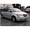 Image 3 : G1 --  2008 CHRYSLER TOWN & COUNTRY LTD , Grey , 130250  KM's
