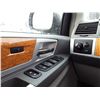 Image 41 : G1 --  2008 CHRYSLER TOWN & COUNTRY LTD , Grey , 130250  KM's