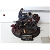 Image 1 : Daryl Dixon Collectible Sculpture/Figurine