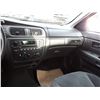 Image 28 : B2 --  2004 FORD TAURUS SE  , Red , 142667  KM's