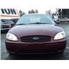 Image 2 : B2 --  2004 FORD TAURUS SE  , Red , 142667  KM's