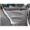 Image 24 : A2 --  2007 BUICK LUCERNE CX , White , 264090  KM's  "NO RESERVE"