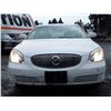 Image 2 : A2 --  2007 BUICK LUCERNE CX , White , 264090  KM's  "NO RESERVE"