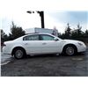 Image 4 : A2 --  2007 BUICK LUCERNE CX , White , 264090  KM's  "NO RESERVE"