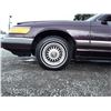 Image 15 : J1 --  1992 MERCURY GRAND MARQUIS GS , Red , 189191  KM's