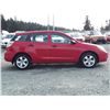 Image 4 : B5 --  2005 TOYOTA MATRIX XR  , Red , 69,810 TMU  KM's