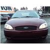 Image 2 : L1 --  2004 FORD TAURUS SE  , Red , 142667  KM's