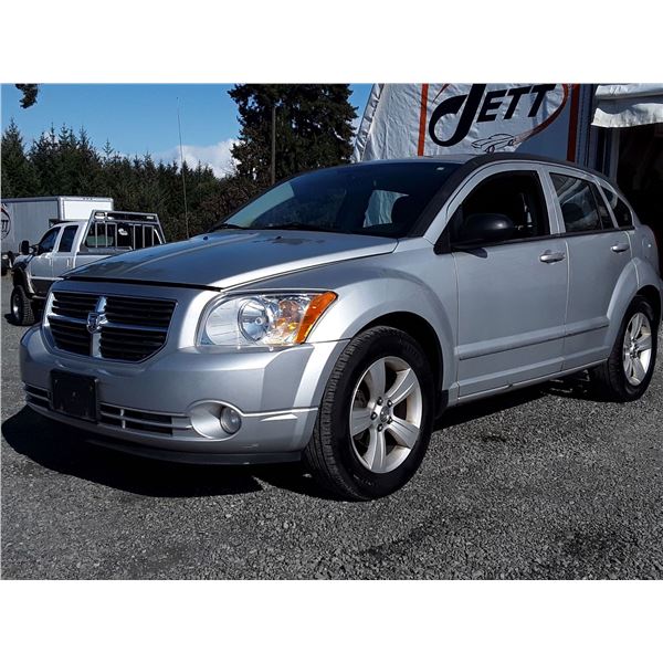 C1 --  2011 DODGE CALIBER SXT , Silver , 208729  KM's