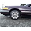 Image 15 : J1 --  1992 MERCURY GRAND MARQUIS GS , Red , 189191  KM's