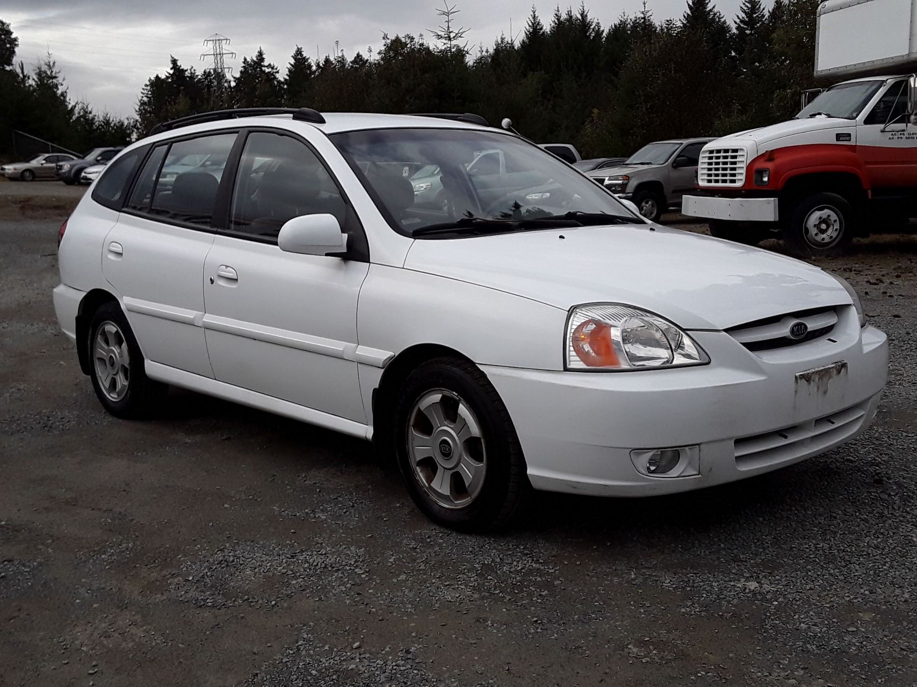 A1 -- 2005 KIA RIO RX-V, WHITE, 77,413 KMS