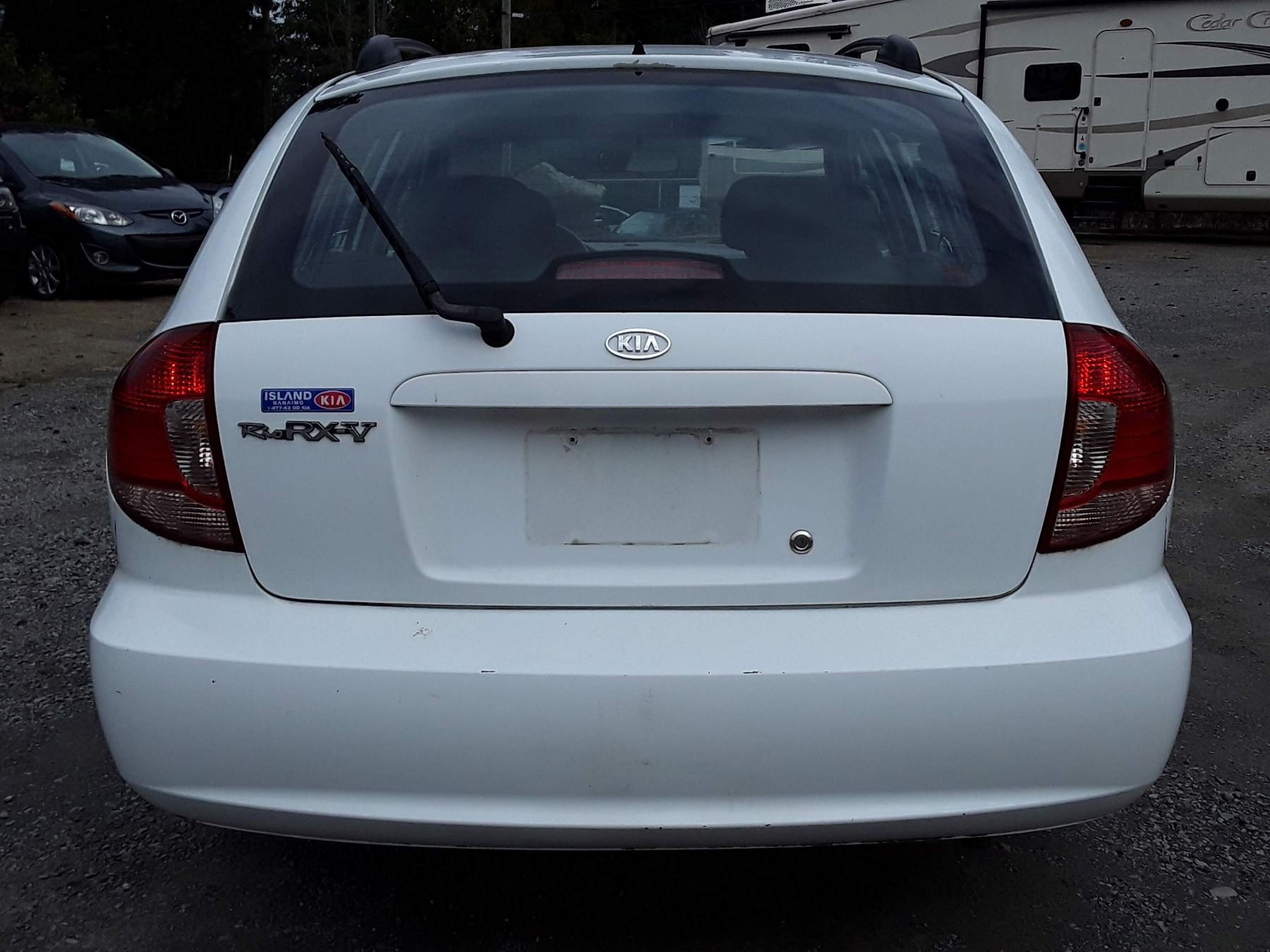 A1 -- 2005 KIA RIO RX-V, WHITE, 77,413 KMS