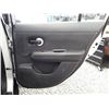 Image 22 : I2 --  2008 NISSAN VERSA S , Silver , 235549  KM's