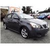 Image 3 : J4 --  2009 PONTIAC VIBE  , Grey , 210311  KM's