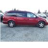 Image 4 : J3 --  2005 DODGE GRAND CARAVAN SXT , Red , 159994  KM's