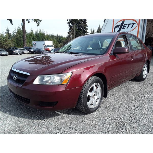 I3 --  2007 HYUNDAI SONATA GLS , Red , 212883  KM's