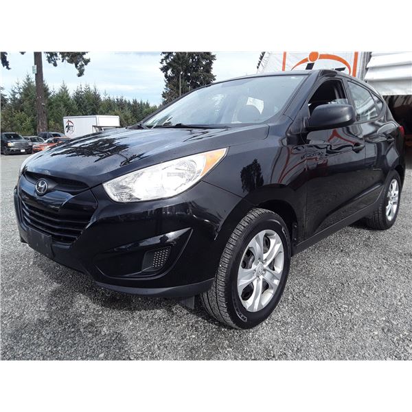H1 --  2010 HYUNDAI TUCSON GLS , Black , 240647  KM's