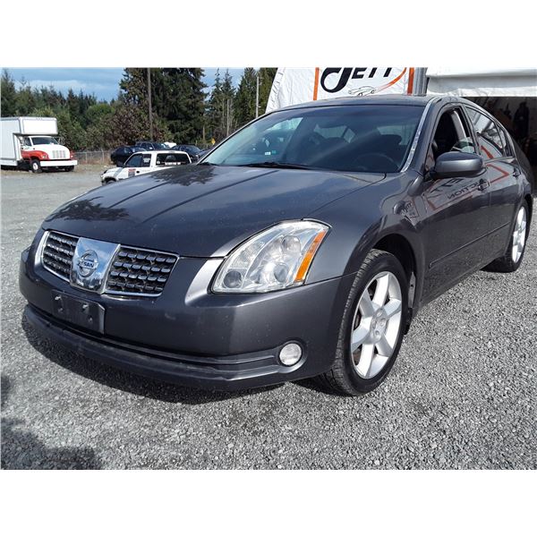 B1 --  2006 NISSAN MAXIMA SE , Grey , 198884  KM's