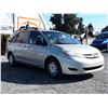 Image 3 : K4 --  2008 TOYOTA SIENNA CE , Grey , 140967 MILES