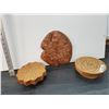 Image 1 : Lot of Three Carving Maple Leaf & Two Lazy Susan