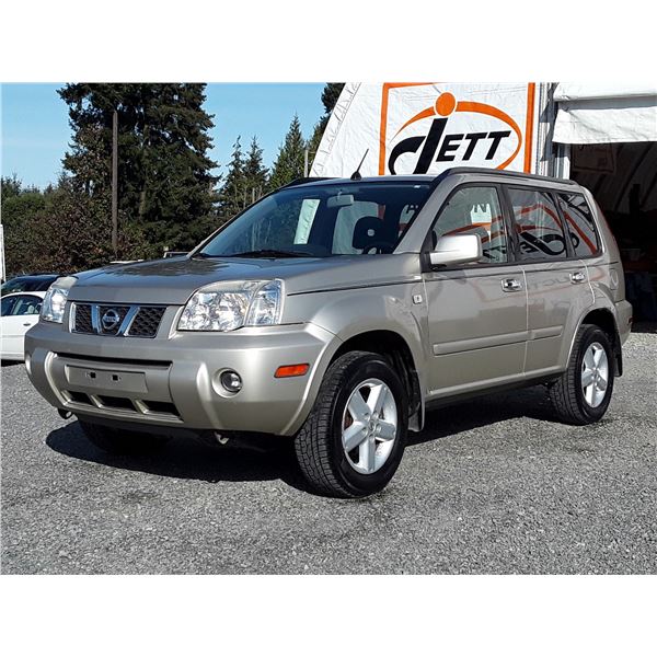 F1 --  2005 NISSAN X-TRAIL XE , Gold , 282702  KM's