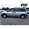 Image 8 : A7 --  2000 DODGE CARAVAN , Silver , 247687  KM's  "NO RESERVE"