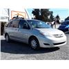 Image 3 : K4 --  2008 TOYOTA SIENNA CE , Grey , 140967 MILES