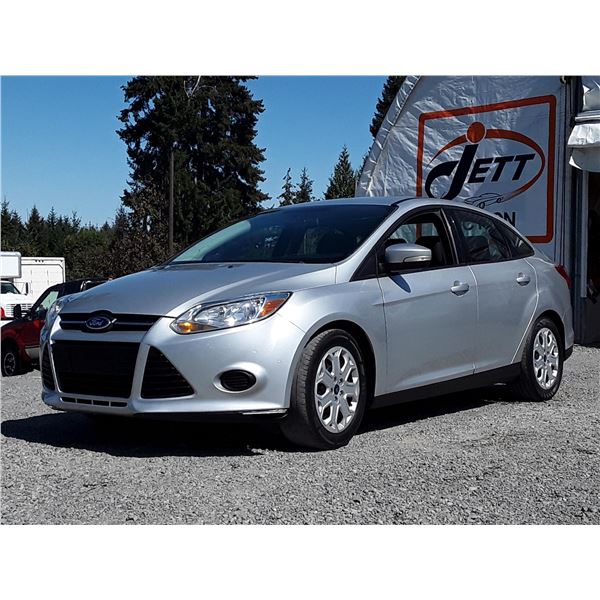 C1 --  2014 FORD FOCUS SE , Silver , 173572  KM's