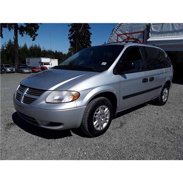 A12C --  2006 DODGE CARAVAN SE , Silver , 262878  KM's