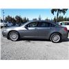 Image 8 : E3 --  2013 CHRYSLER 200 LTD  , Grey , 103750  KM's