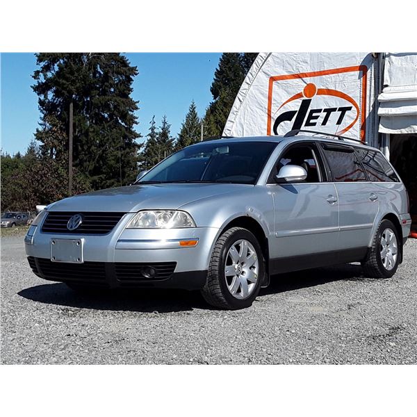 J4 --  2005 VW PASSAT GLS TDI, SILVER, 267,258 KMS