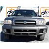 Image 2 : A8 --  2002 NISSAN PATHFINDER LE , Gold , 304453  KM's  "NO RESERVE"