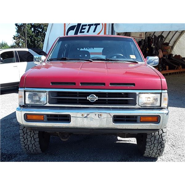 A12D -- 1993 NISSAN PATHFINDER XE , Red , 272279 KM's