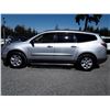 Image 8 : A12I --  2010 CHEVROLET TRAVERSE LS  , Silver , 195831  KM's "NO RESERVE"