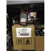 Image 1 : Case of Atlas Premium 4-Cycle Engine Oil (8 x 591mL)