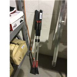 Snowbrush/Scraper Lot of 2