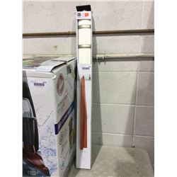 Umbra Flip 8 Hook Wall-Mounted Rack