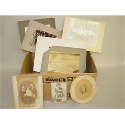 BOX LOT MISC. 19TH & 20TH CENT. PHOTOGRAPHY INCLUDING PIECES