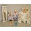 Image 1 : BOX LOT (6) MODERN DOLLS