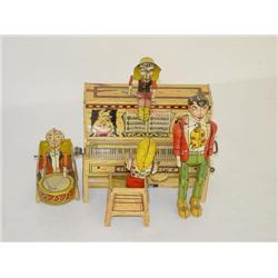 UNIQUE ART TIN LITHO WIND-UP LIL ABNER "THE DOG PATCH 4" TOY