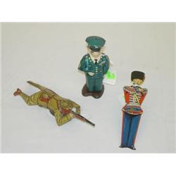 LOT (3) TIN LITHO TOYS: (1) 5" JAPANESE WIND-UP SOLDIER, (1)