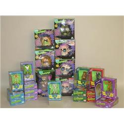 (23) GOOSEBUMPS TOYS: (6) FREAKY FACES, (16) FIGURES & (1) I