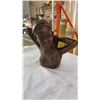 Image 7 : PAIR OF CAST BUSTS