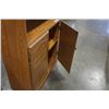 Image 5 : OAK FINISH BOOKSHELF - APPX 6 FOOT TALL